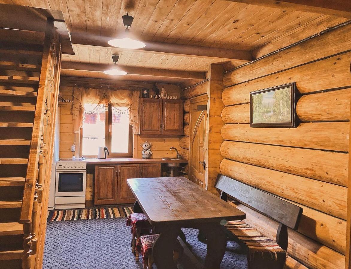 Вершина Карпат Hotell Krasnik Exteriör bild