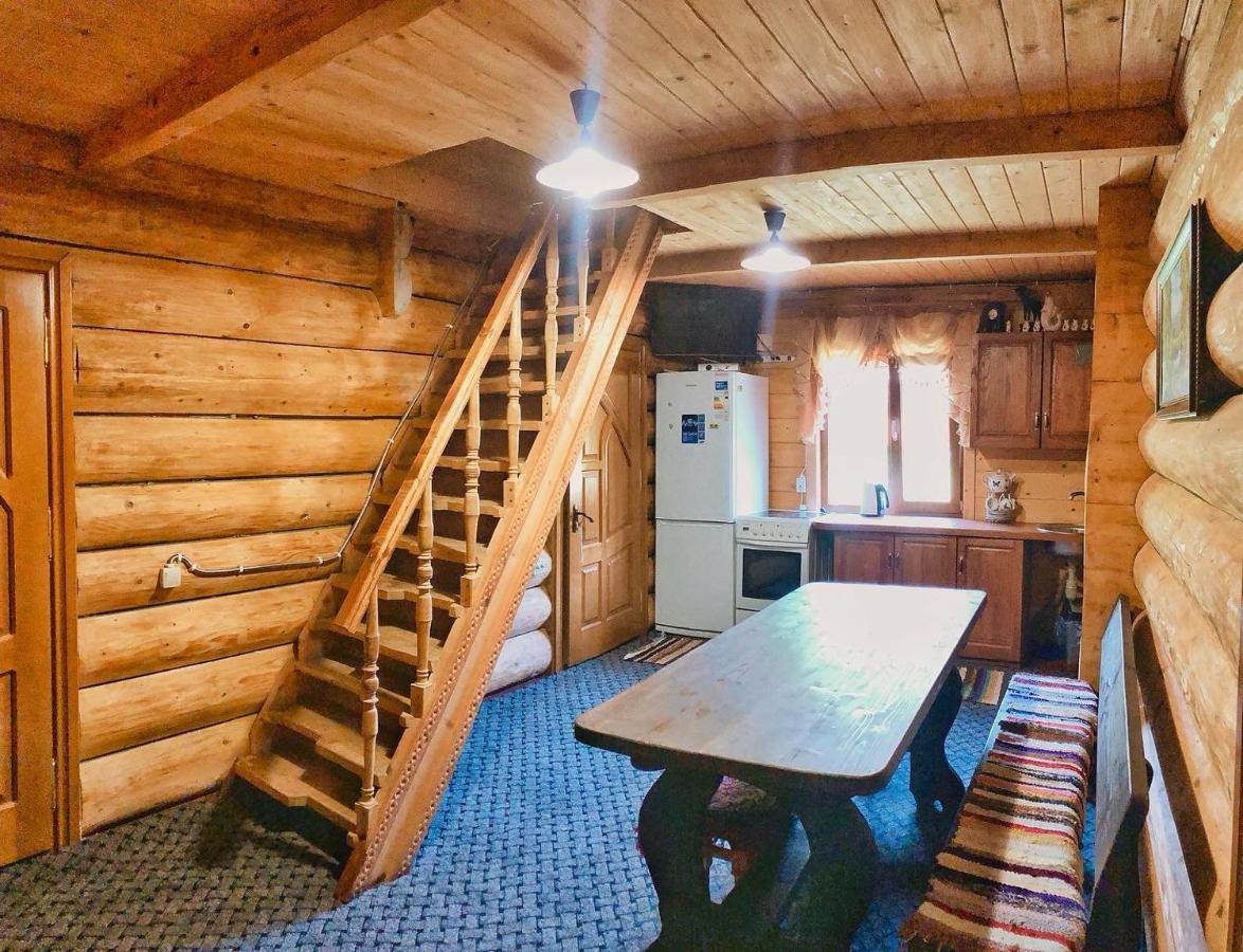 Вершина Карпат Hotell Krasnik Exteriör bild