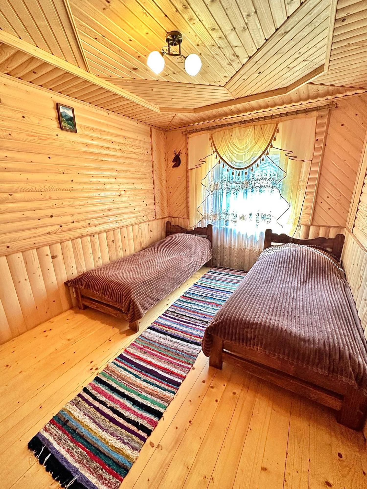 Вершина Карпат Hotell Krasnik Exteriör bild